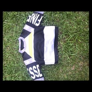 Finesse crop top (buy crop & top get tights free)